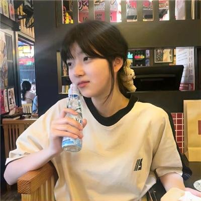 女伶们